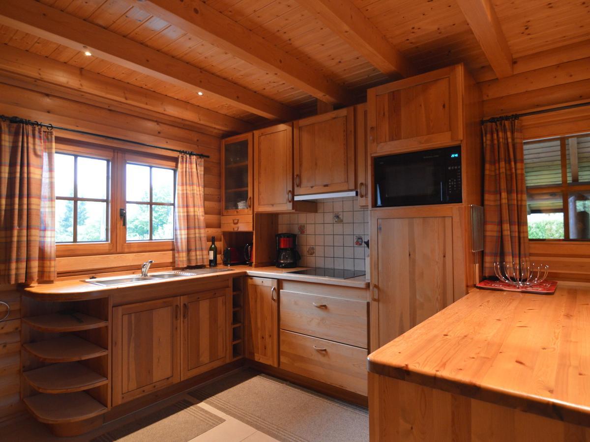Charming Chalet With Private Garden In Stavelot Hockai エクステリア 写真