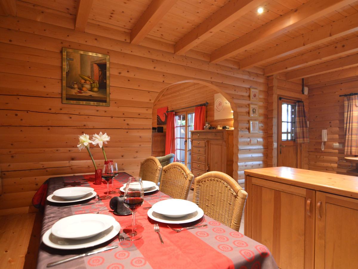Charming Chalet With Private Garden In Stavelot Hockai エクステリア 写真